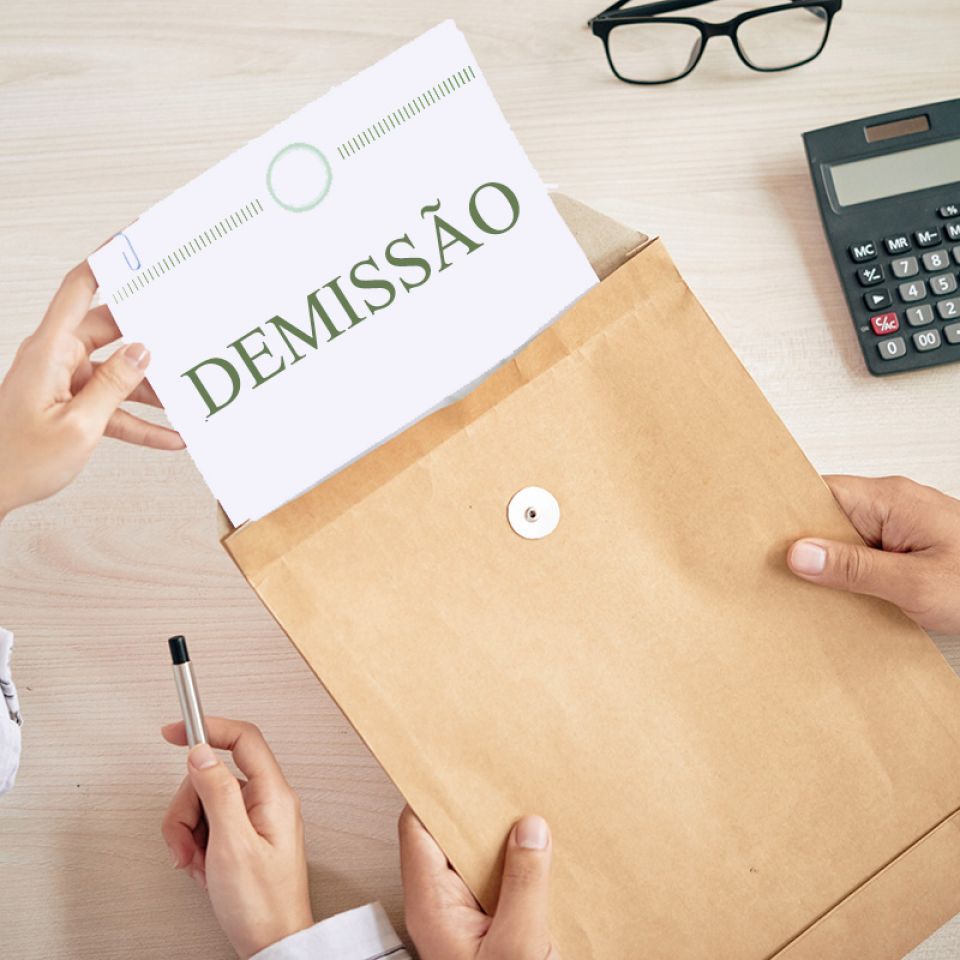 Quem tem nome sujo pode prestar concurso público?