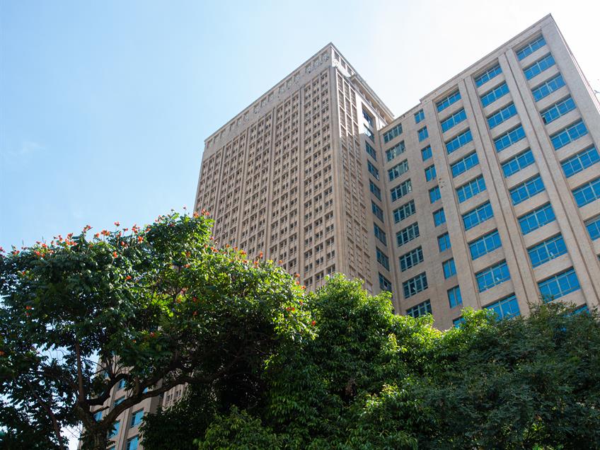 O concurso Sefaz SP oferece 12 vagas para o cargo de Especialista Contábil, com salário inicial de R$ 6.117,26