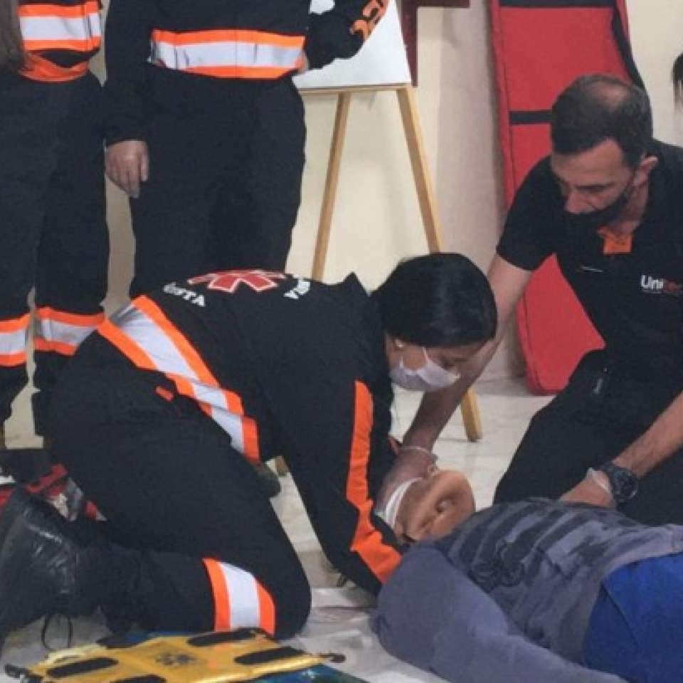 Socorrista Resgatista: perfil, como se tornar, salário e cursos