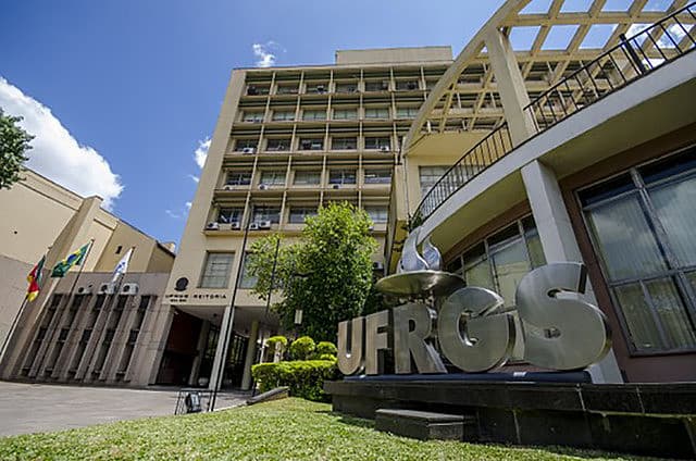 Fundatec divulga gabarito concurso UFRGS 2025 em 2 de novembro; confira!